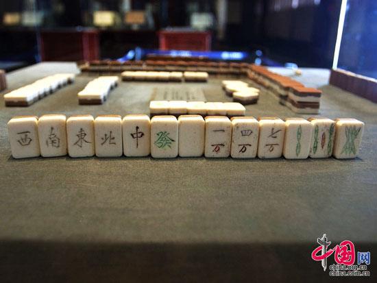 麻將的一種和法，由東西南北、147、258、369組成，相信現(xiàn)在麻友很少了解吧。李中華攝影